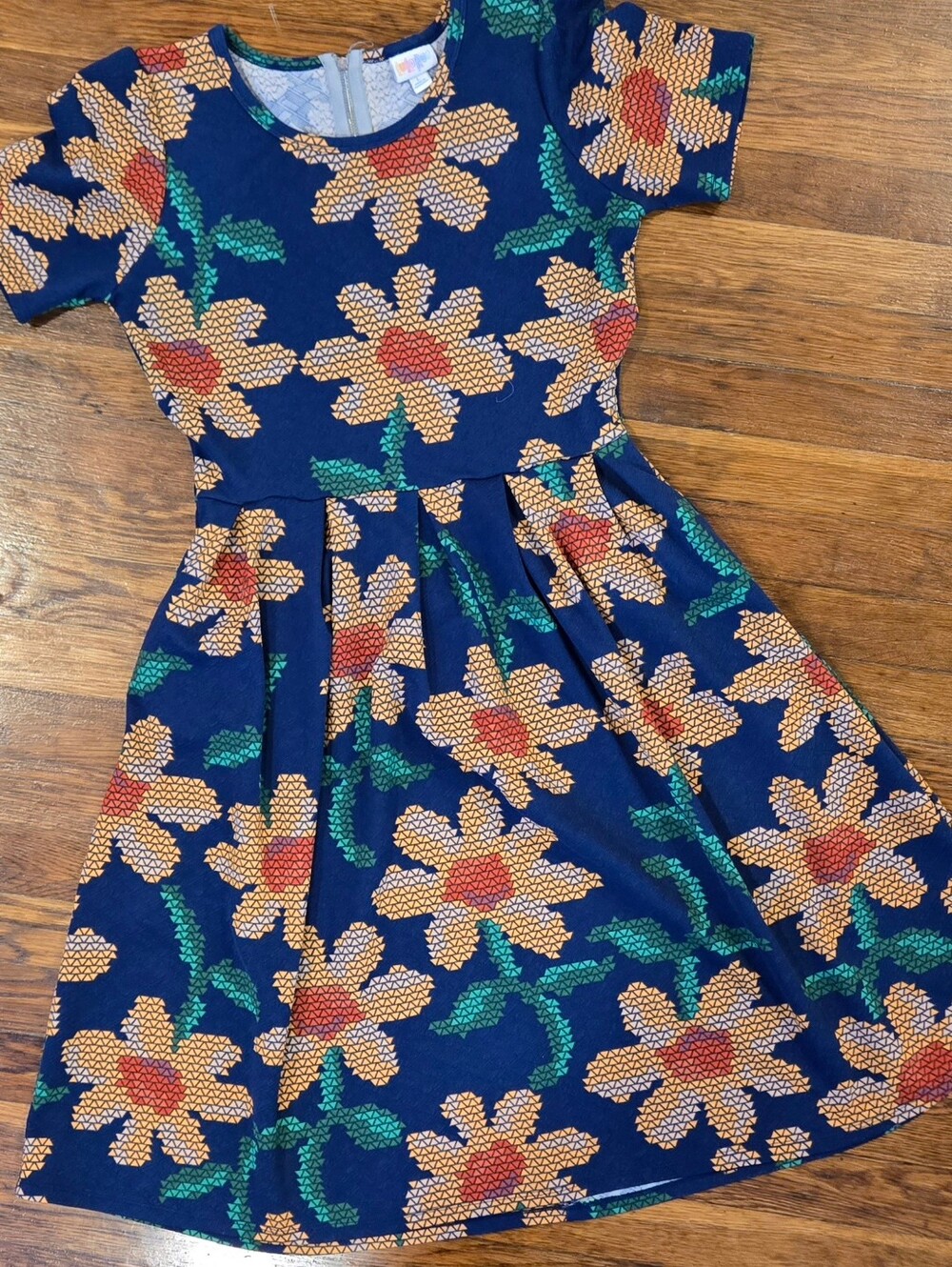 LuLaRoe Amelia Dress Floral Fit & Flare with Pockets